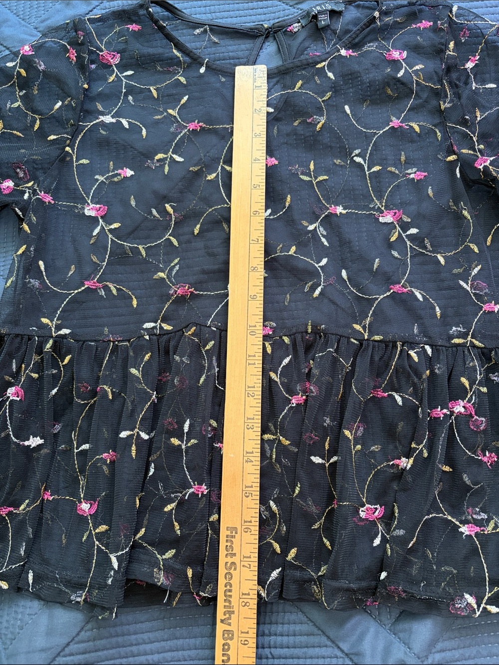 IRIS Black Sheer Floral Embroidered Peplum Blouse Top Women’s Large Cottagecore - Picture 3 of 7